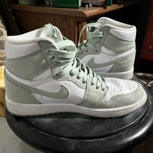 Jordan 1 Retro High OG Seafoam (Women's 8)